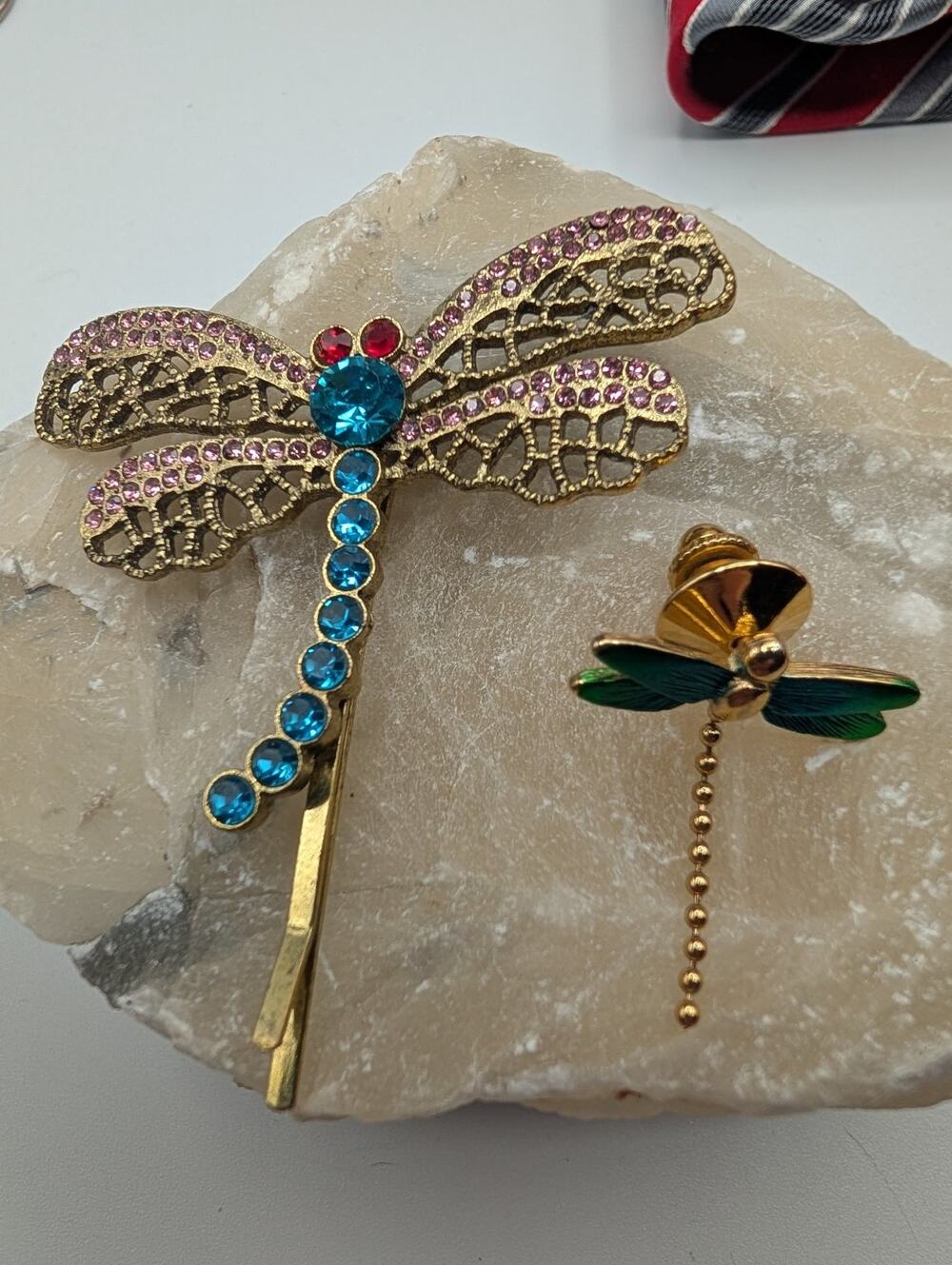 Vintage Avon Dragonfly Pin & Rhinestone Hair Clip Set Gold Tone Insect Jewelry